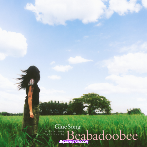 beabadoobee – Glue Song Mp3 Download